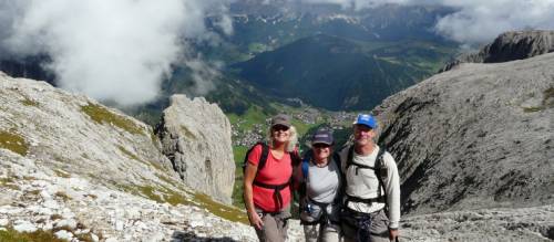 Walking in the outlet dolomites