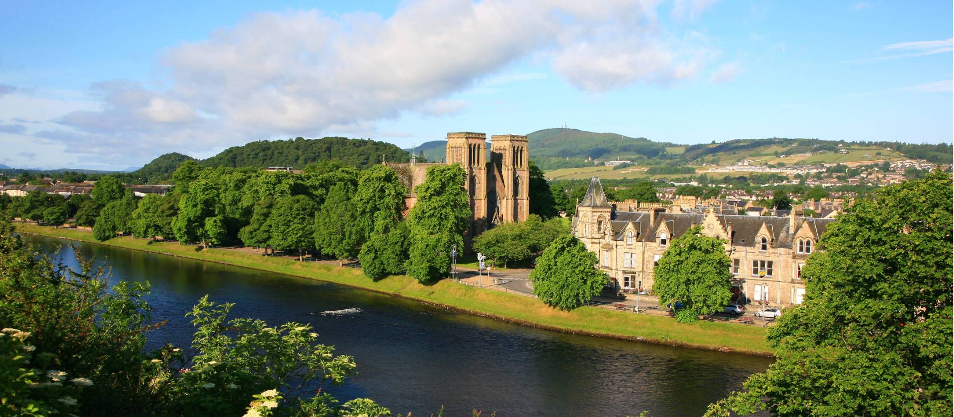 Scotland Coast to Coast Walk and Barge Holiday