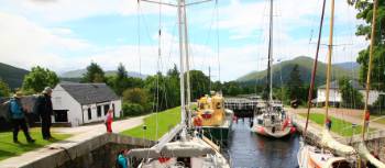 Plan a Scotland boat holiday in the 
